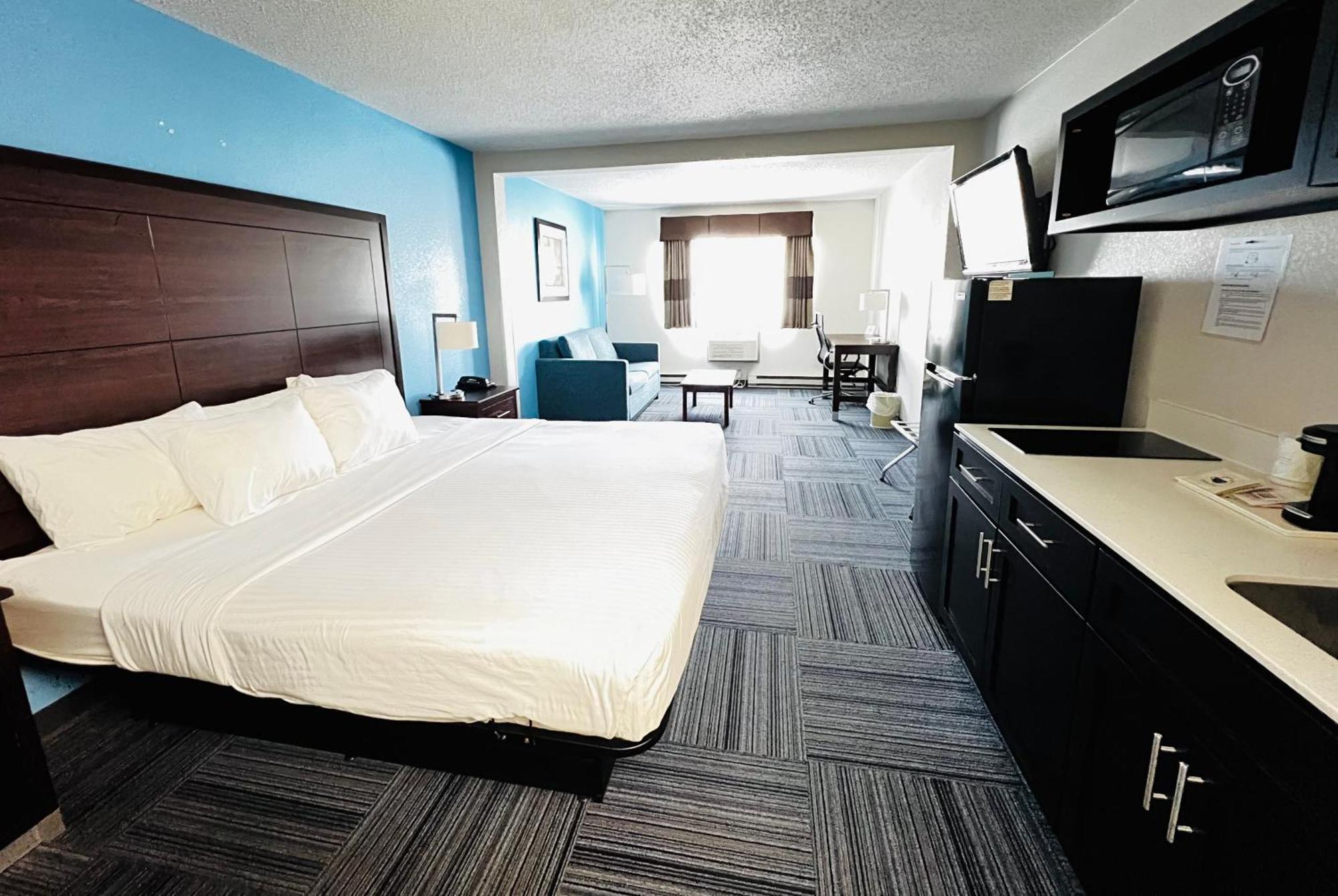 Hotel Baymont By Wyndham Marinette Exterior foto